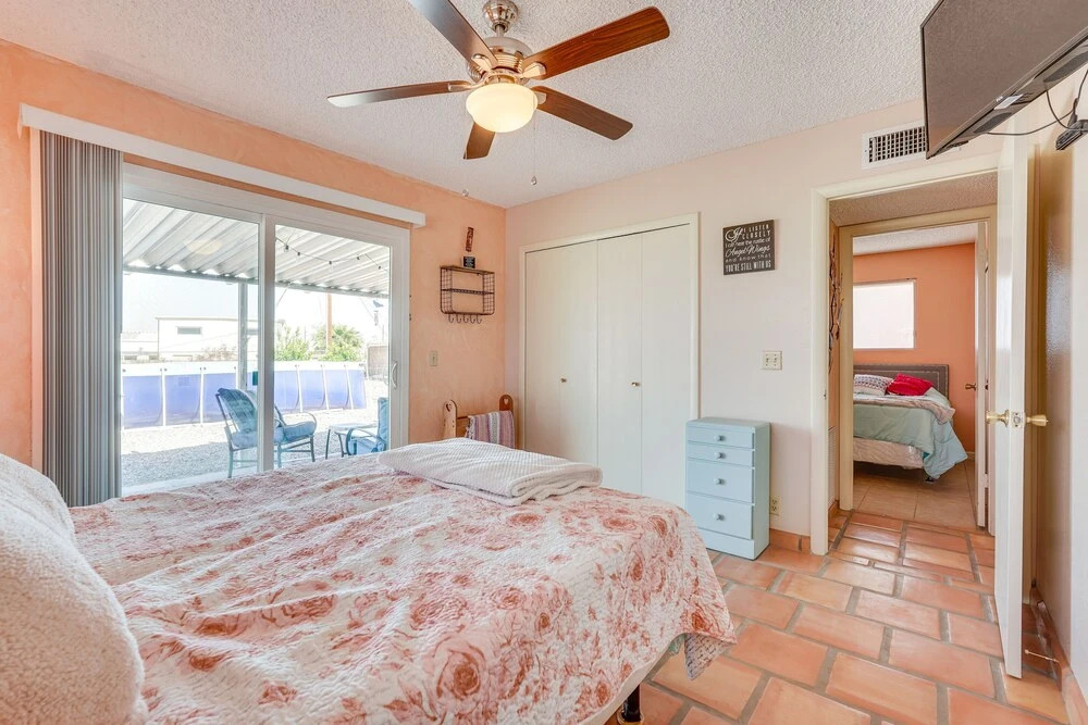 Home w/ Private Pool: 1 Mi to Lake Havasu