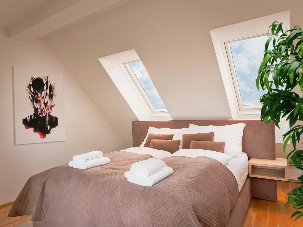 SKY9 Penthouse Apartment with city view