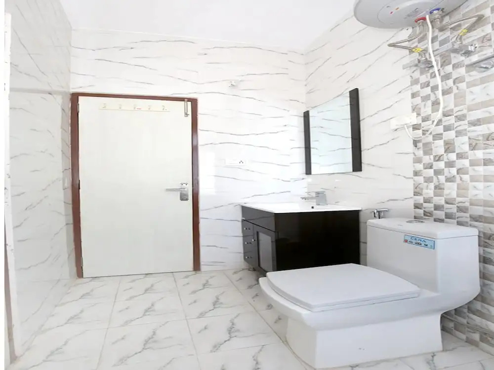 OYO 10406 Home Luxury 3BHK New Shimla