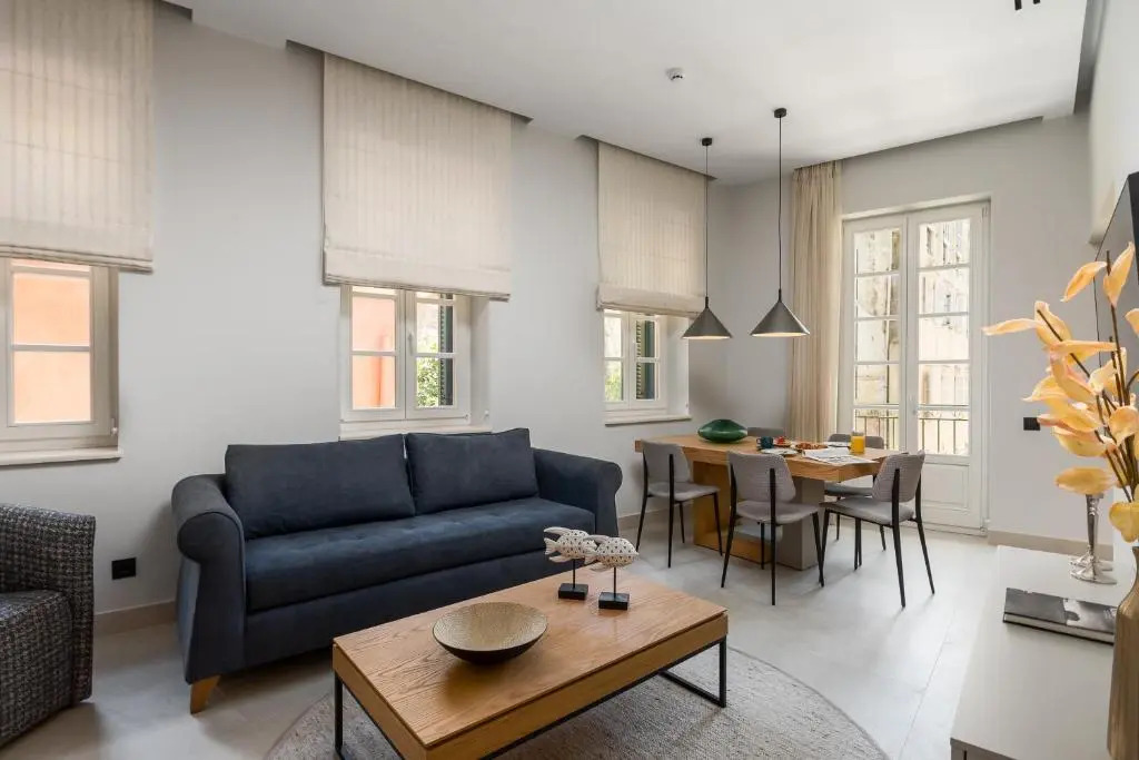 New York Luxury Suites