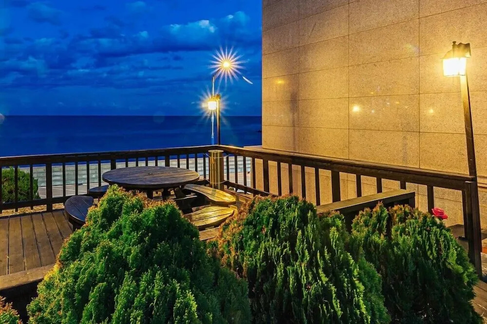 Sea Island Pension