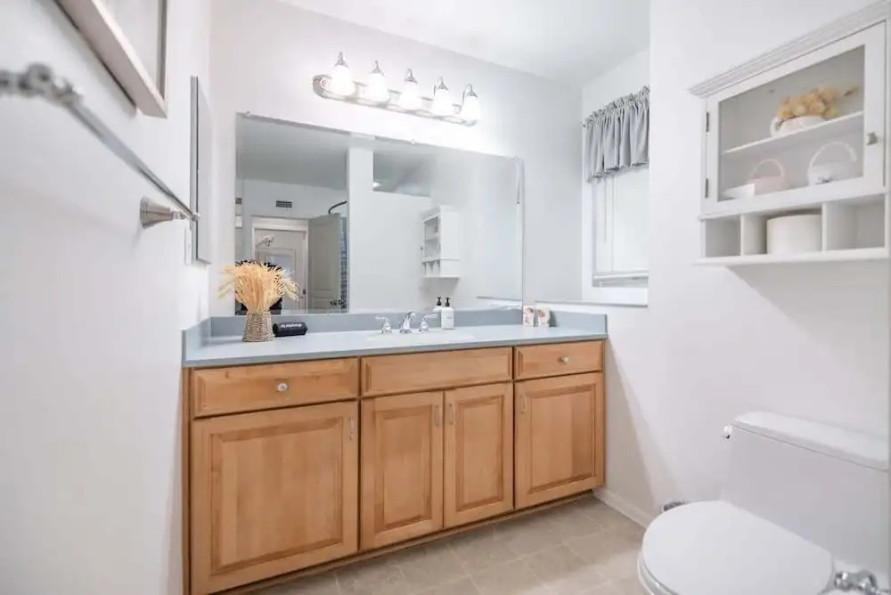 Marbella Lane - Charming 4BR Bungalo for Relaxing Retreat
