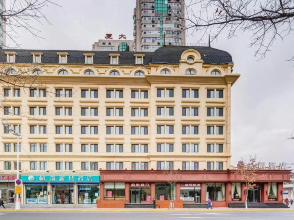 Duke Hotel