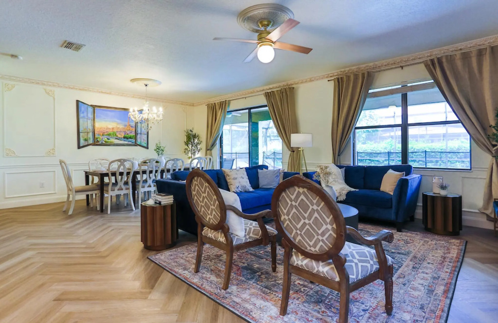 Pixar Paradise Pool & Spa Sleeps 20 Near Disney