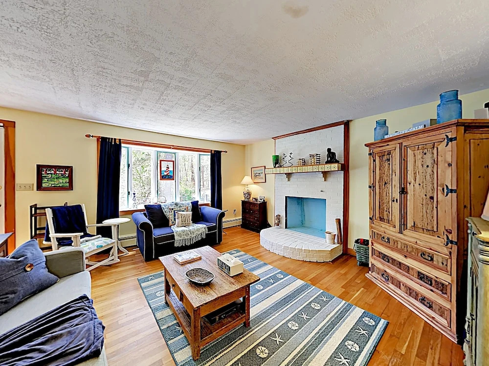 New Listing! Quiet W/ Backyard Gazebo 5 Bedroom Home