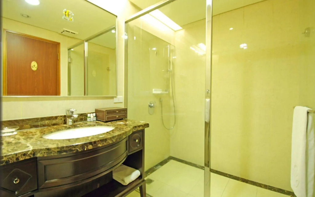 Hej Taipei Arena Hotel