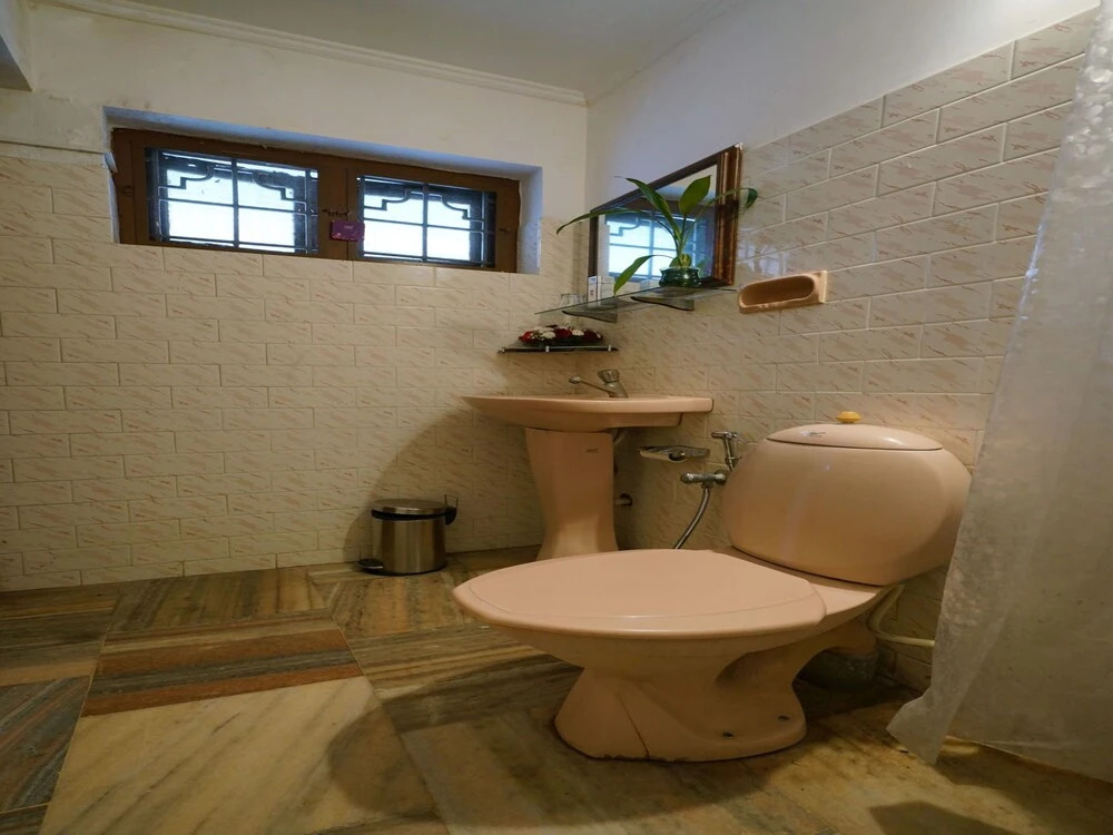 Home Splendid Stay by OYO Rooms