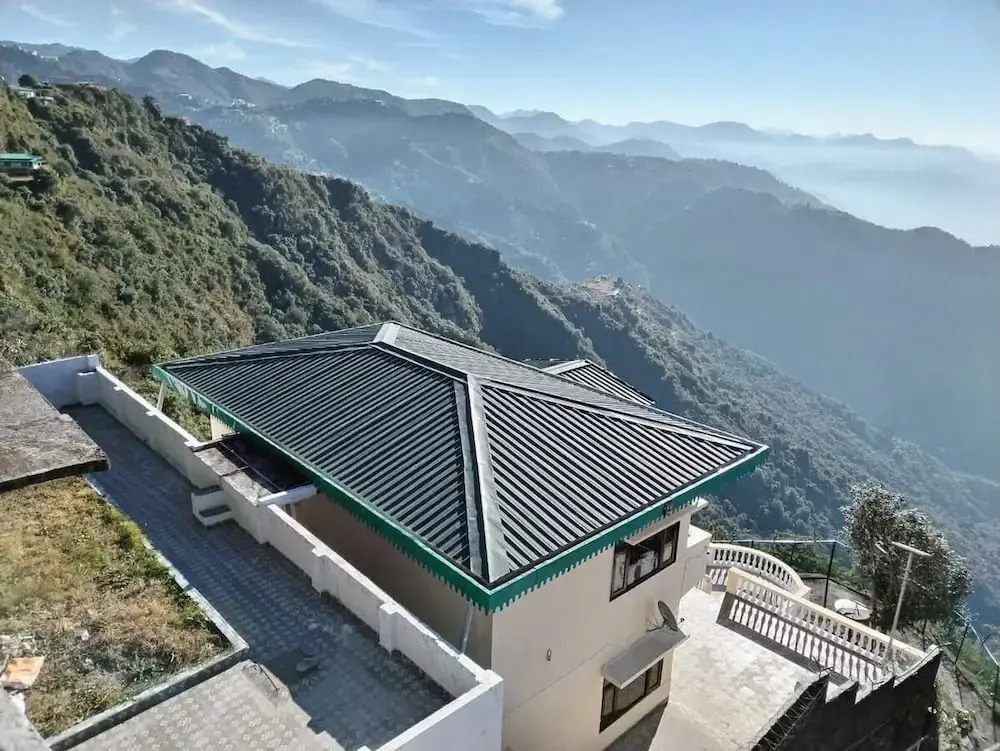 Deodar Cottage | Scenic View, next to nature!