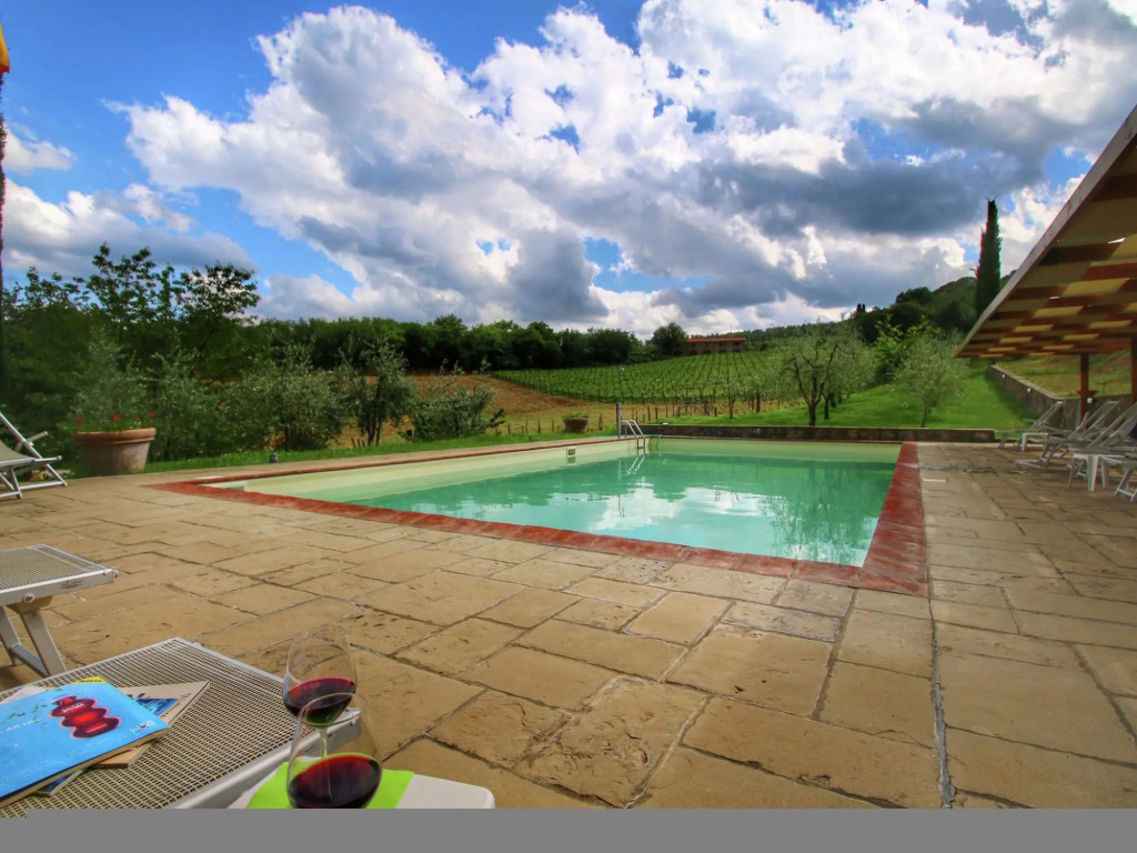 Tranquil Farmhouse in Bucine