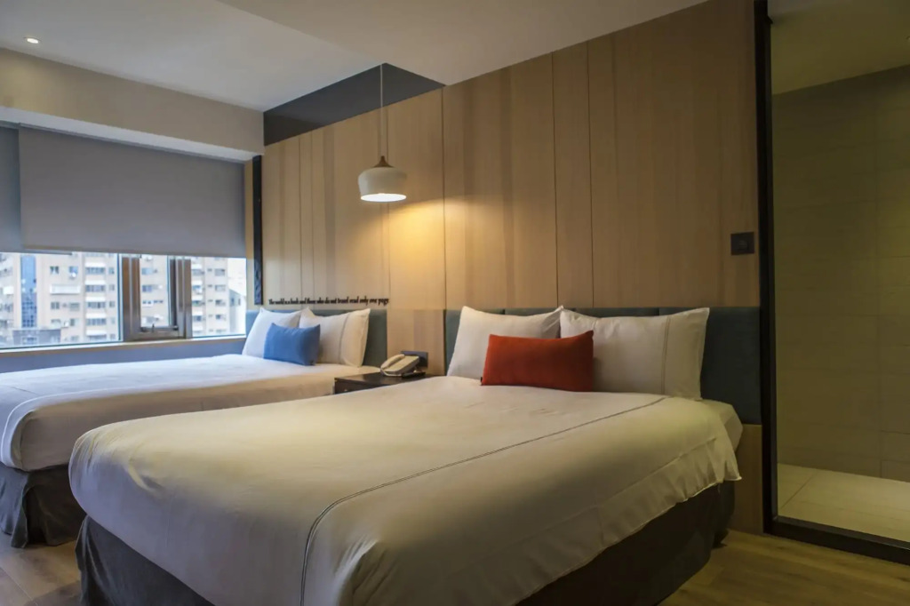 CHECK inn Taichung Wenxin Zhongqing