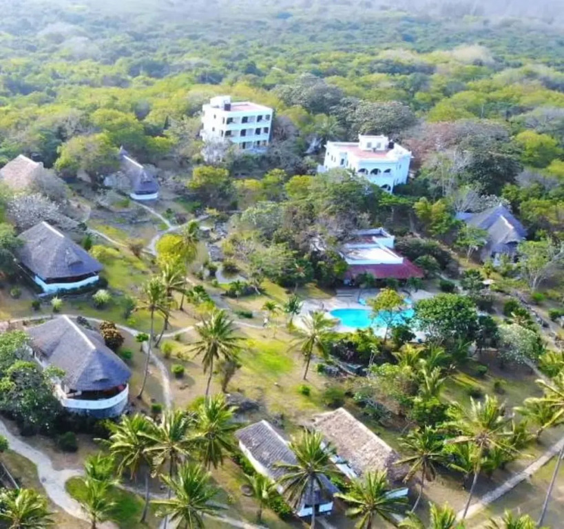 Maweni Beach Cottages