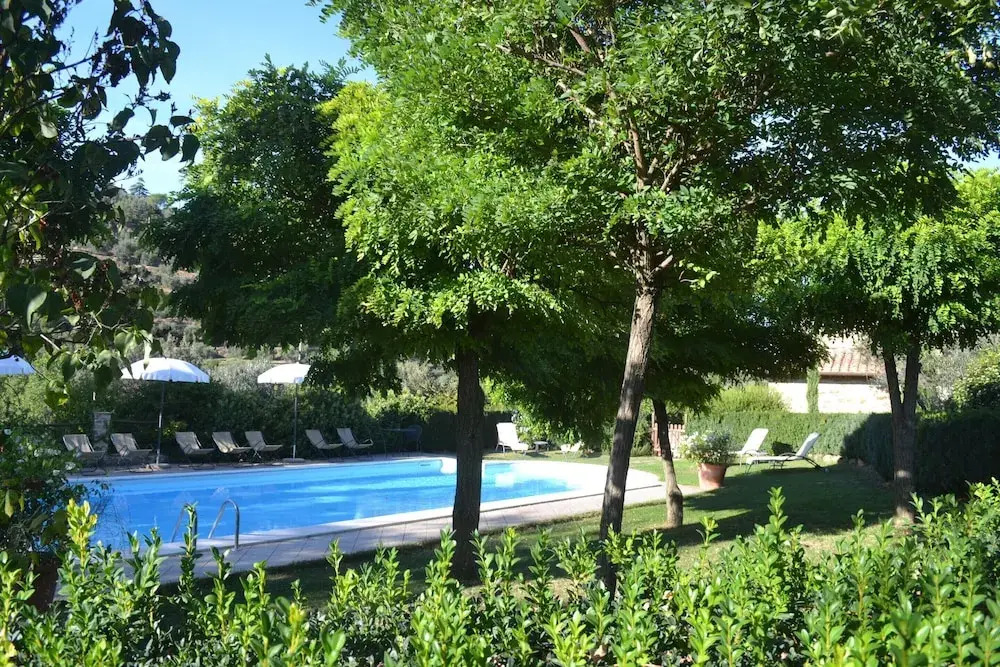 Cottage in Tuscany With Private Pool & Wine