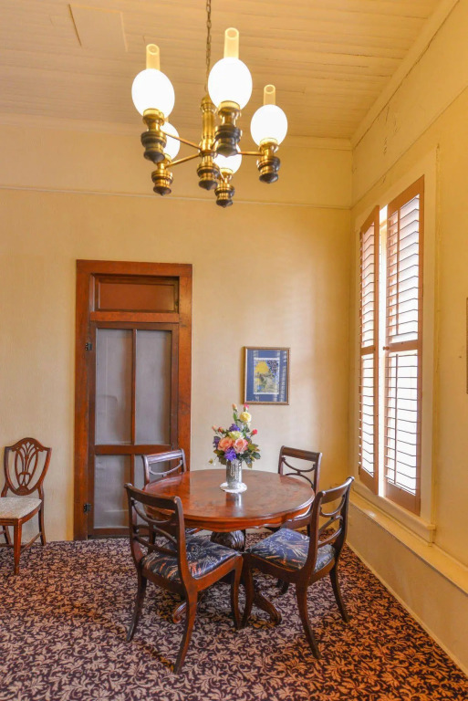 Nutt House Hotel