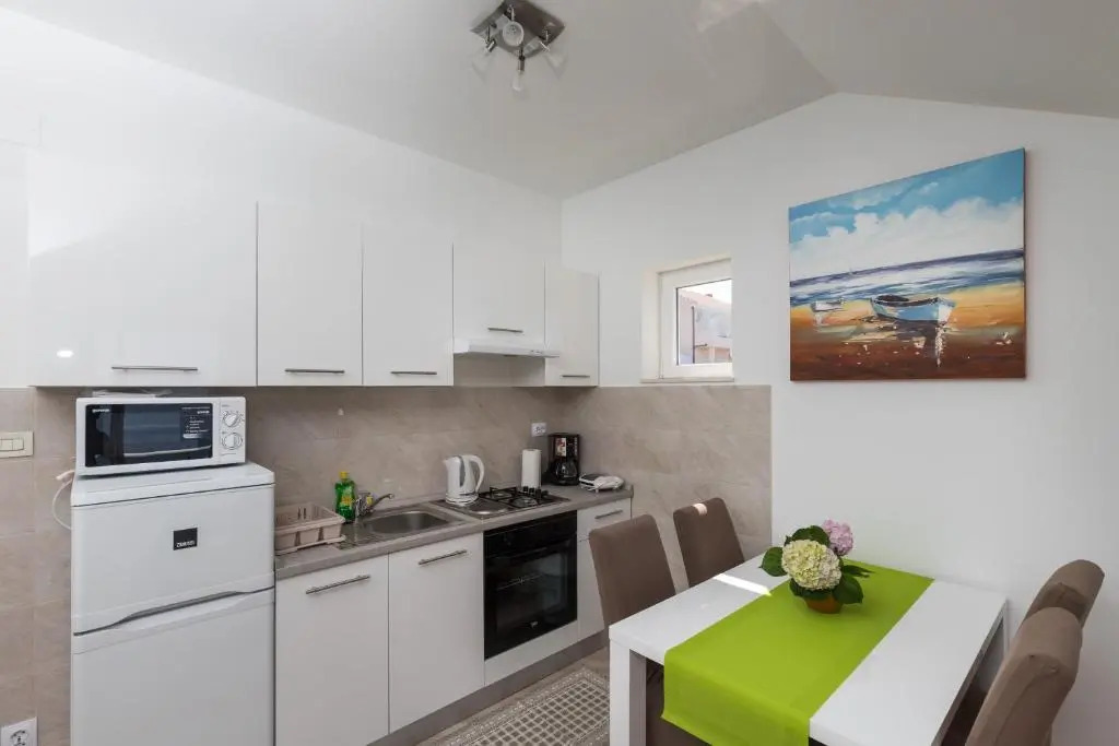 Apartments Lea