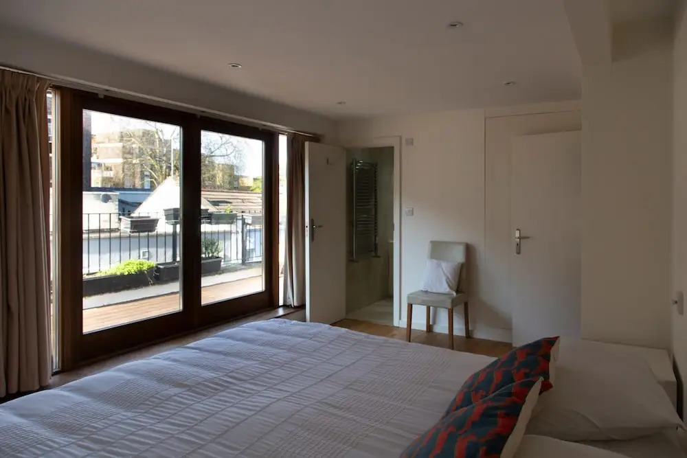 3 Bedroom House In Bayswater