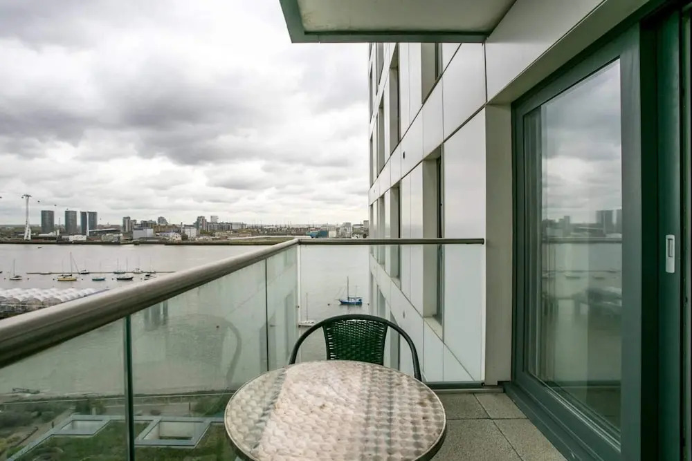 Guestready - 2-bdr Apartment With Balcony by The Thames