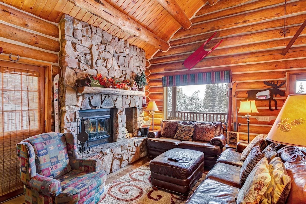 #1348 Mountainview Cabin - Seclusion 3 Miles From Downtown Breckenrige