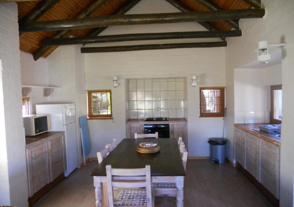 Blue Bay Lodge