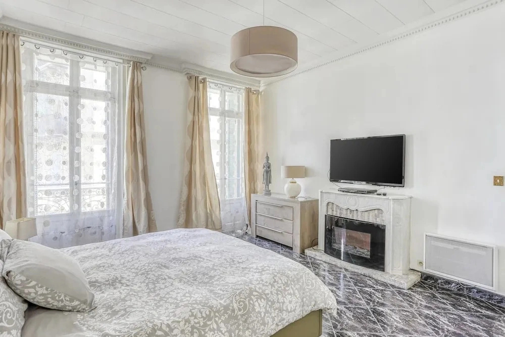 Apartment in Nice Near Beaches