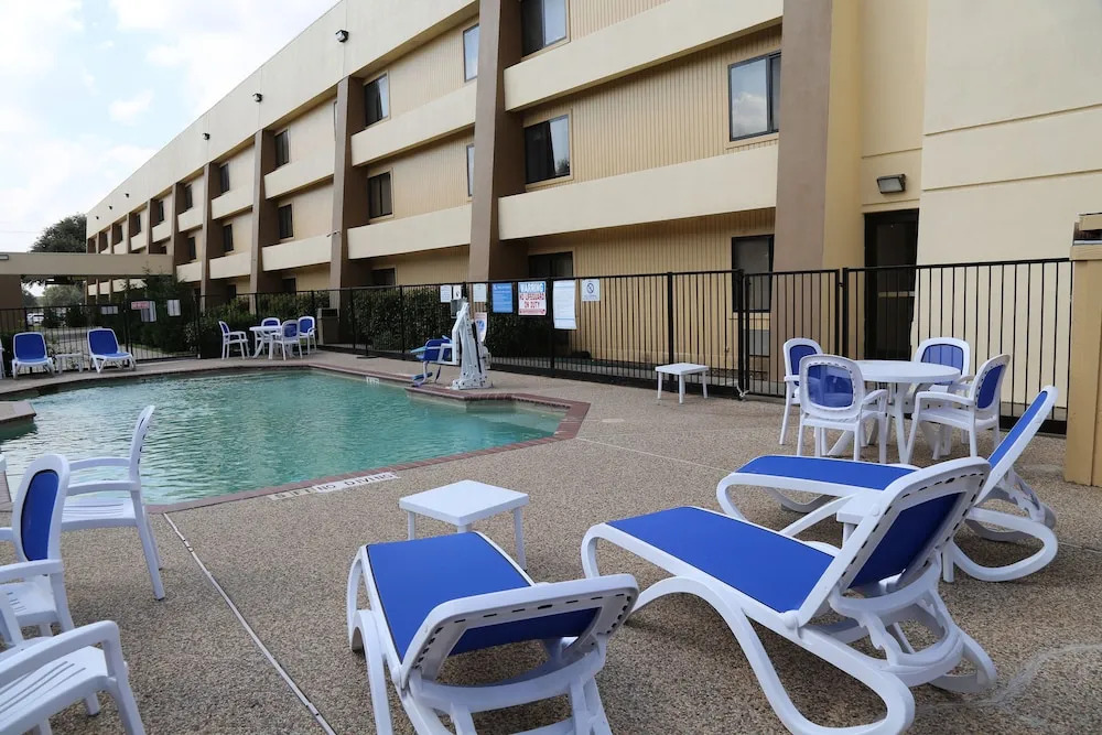Ramada Limited Plano