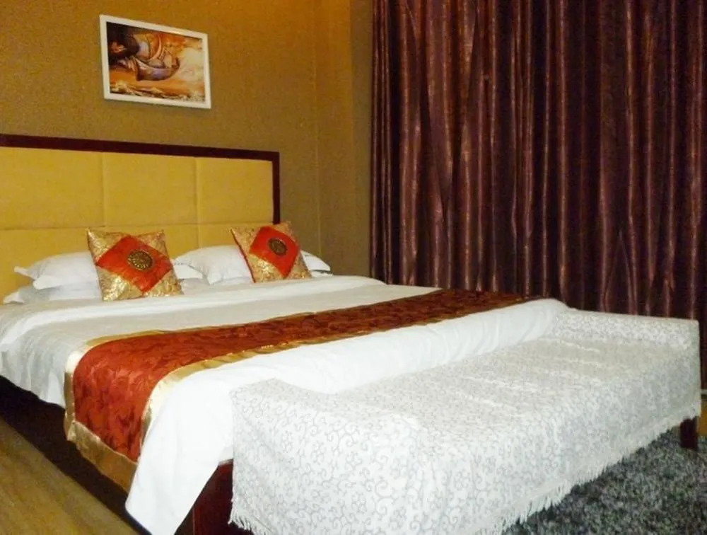 Noah's Ark Hotel