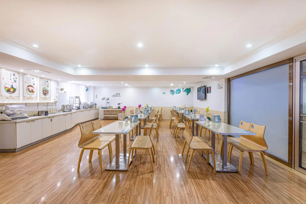 Elan Inn Zhenjiang Railway Station Wanda Plaza