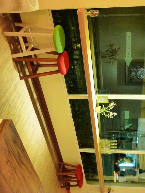 Tavern L Hostel