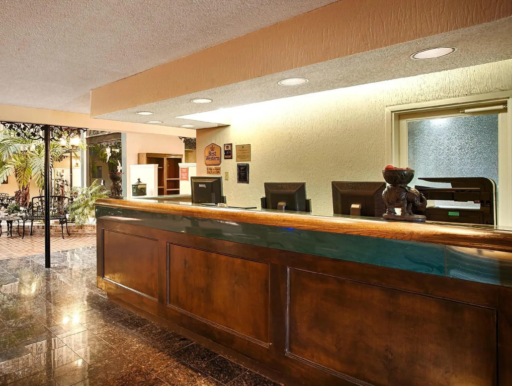 Royal Suites