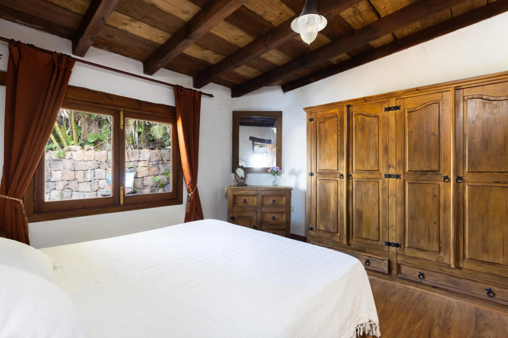 Home2Book Charming Nature Casa Aurora