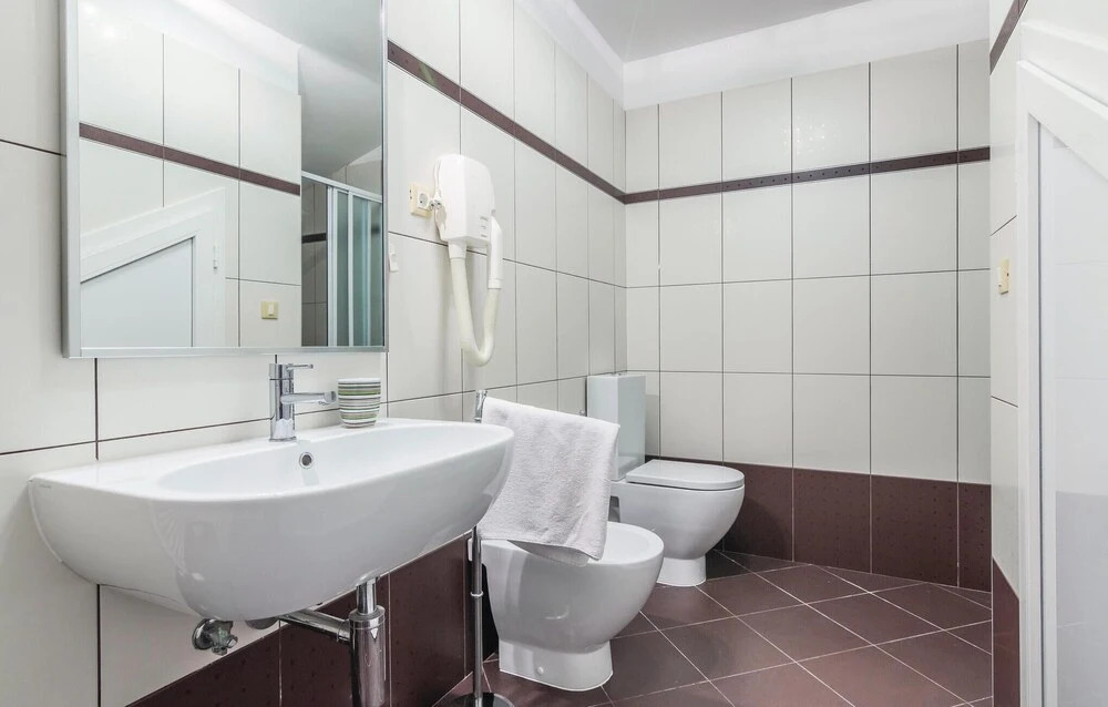 Stunning Home In Rovinj With Wifi
