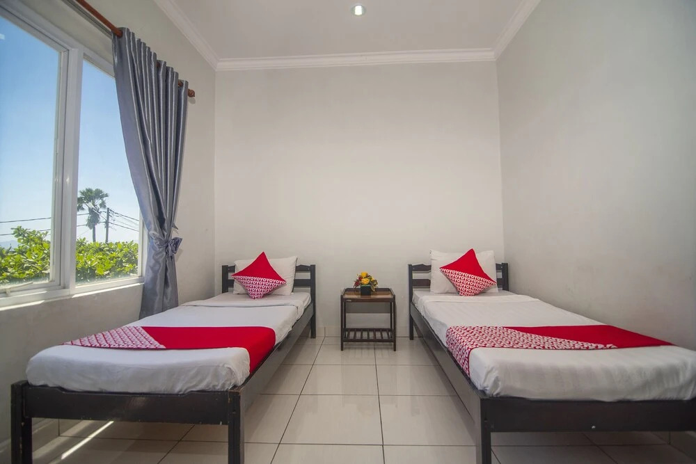 Hotel Maya by OYO Rooms