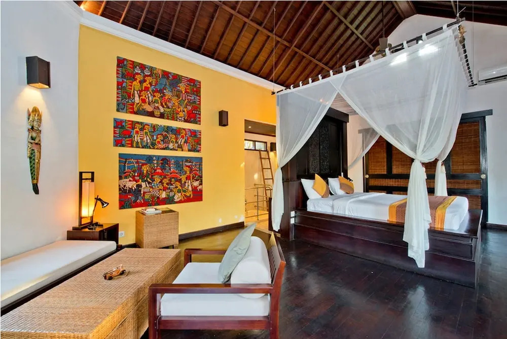 Nani Villa