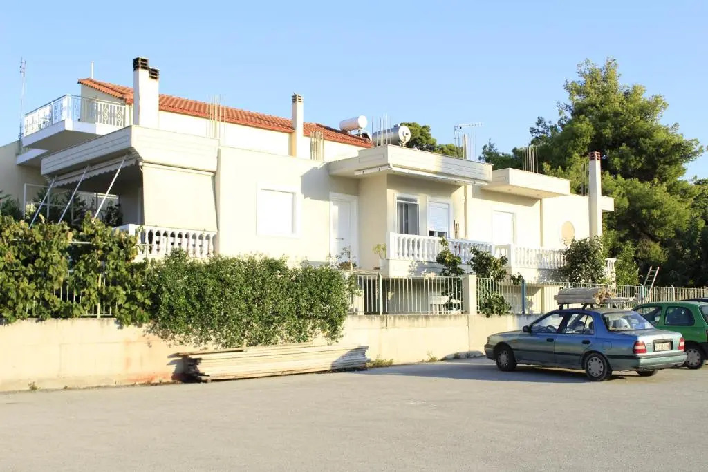 Fanis Apartment