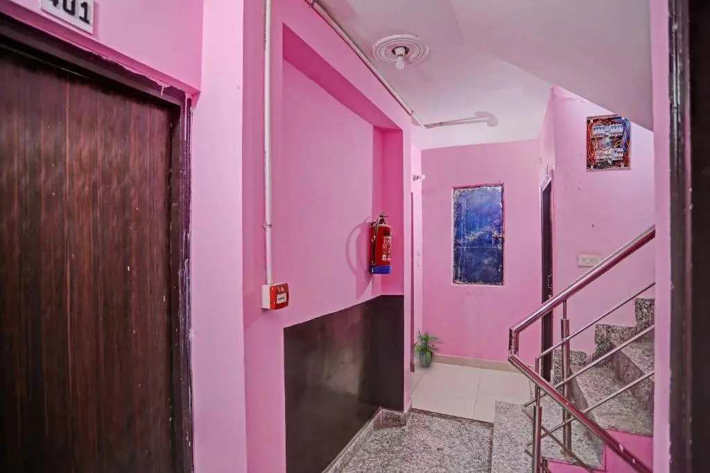 OYO Flagship 70331 Hotel Sharma Inn