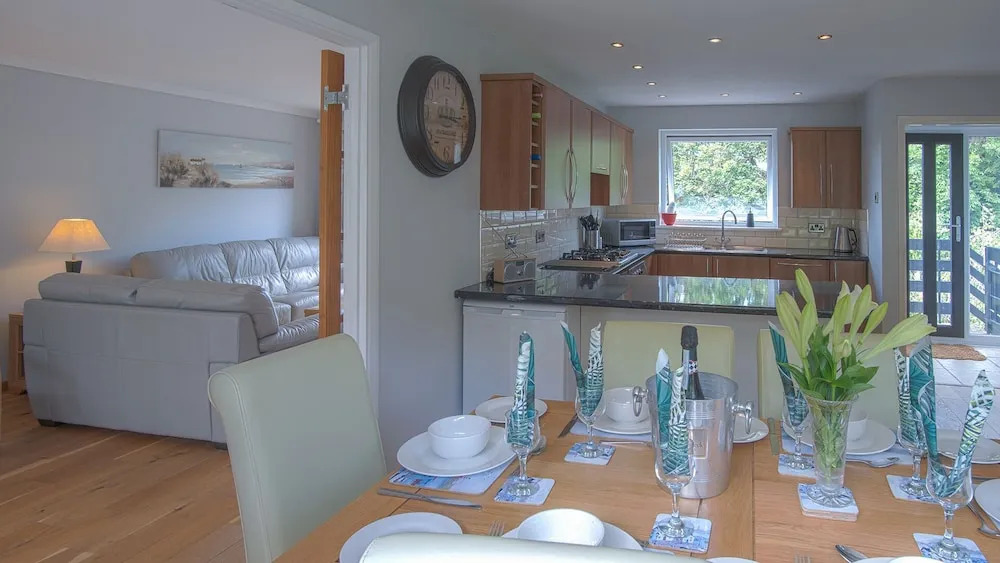 Ragged Staff - 3 Bedroom Holiday Home - Saundersfoot