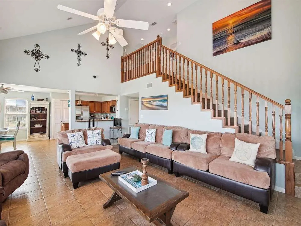 Vitamin Sea Retreat by Ryson Vacation Rentals