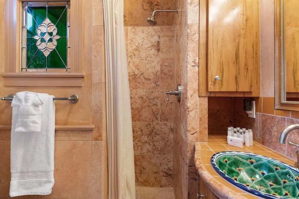 Casita Arbolito - Enchanting Hideaway, Walk to The Plaza
