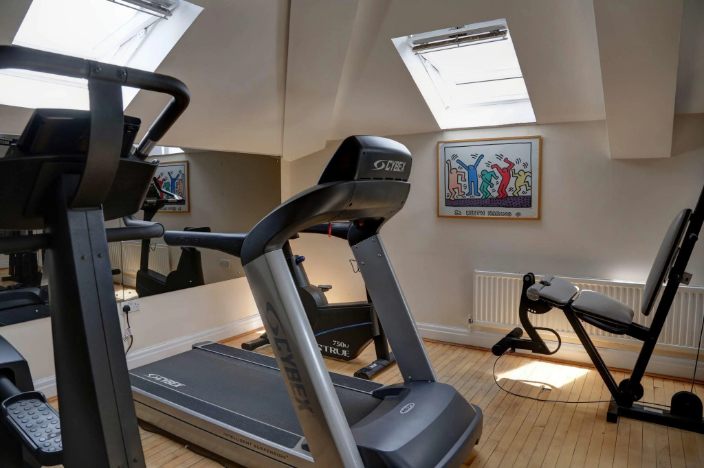 Holiday Inn - Manchester - Oldham by IHG