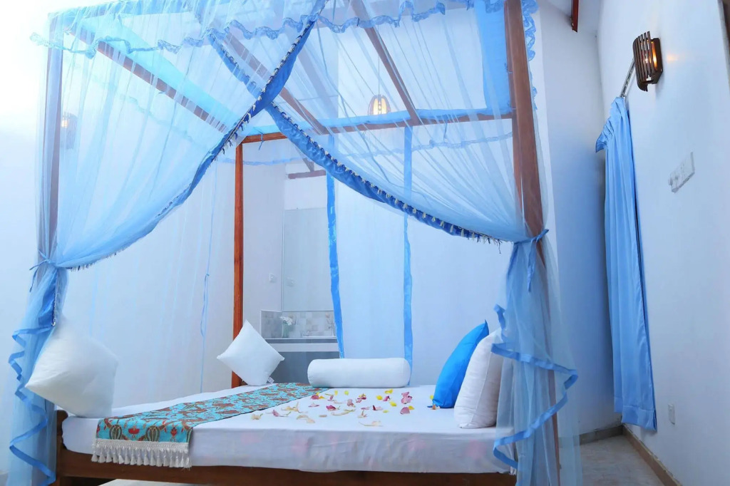 Dinsara Pearl Villa