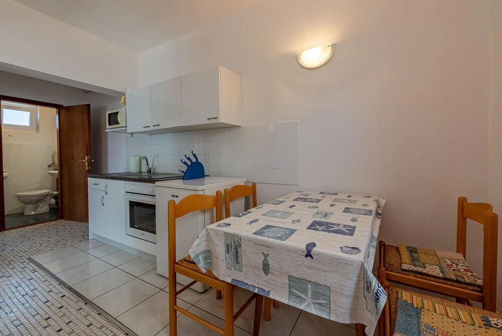 Stunning Apartment in Privlaka With Wifi and 2 Bedrooms