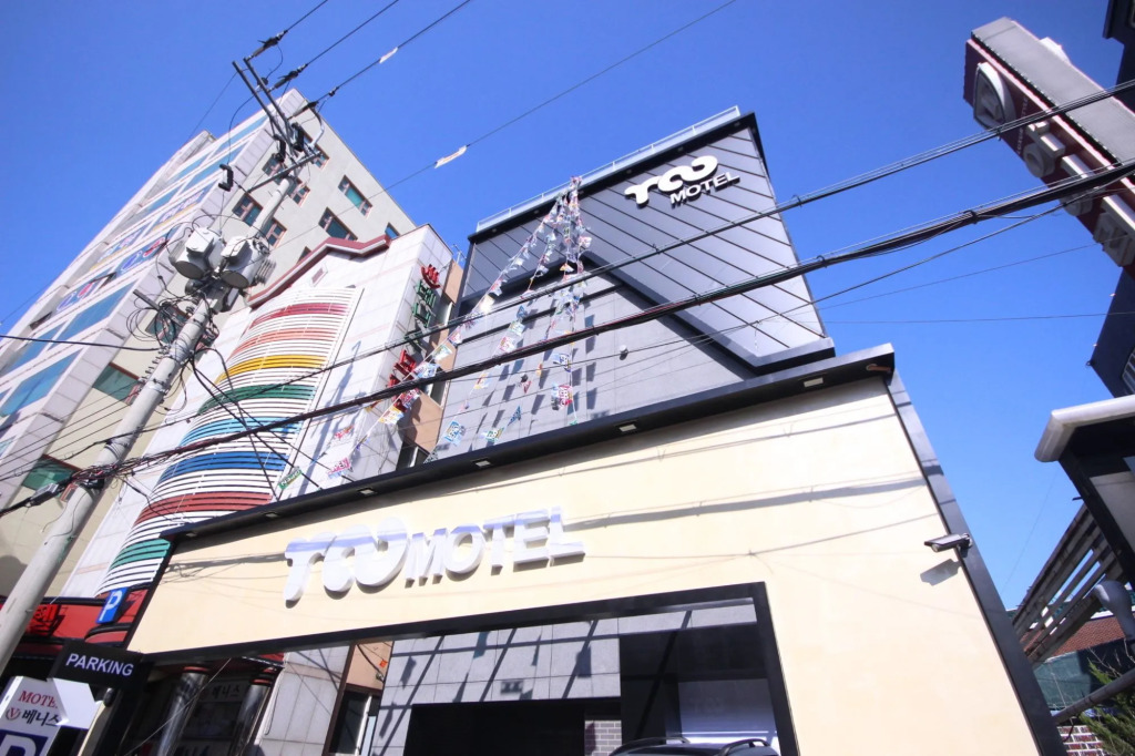 Roo Motel
