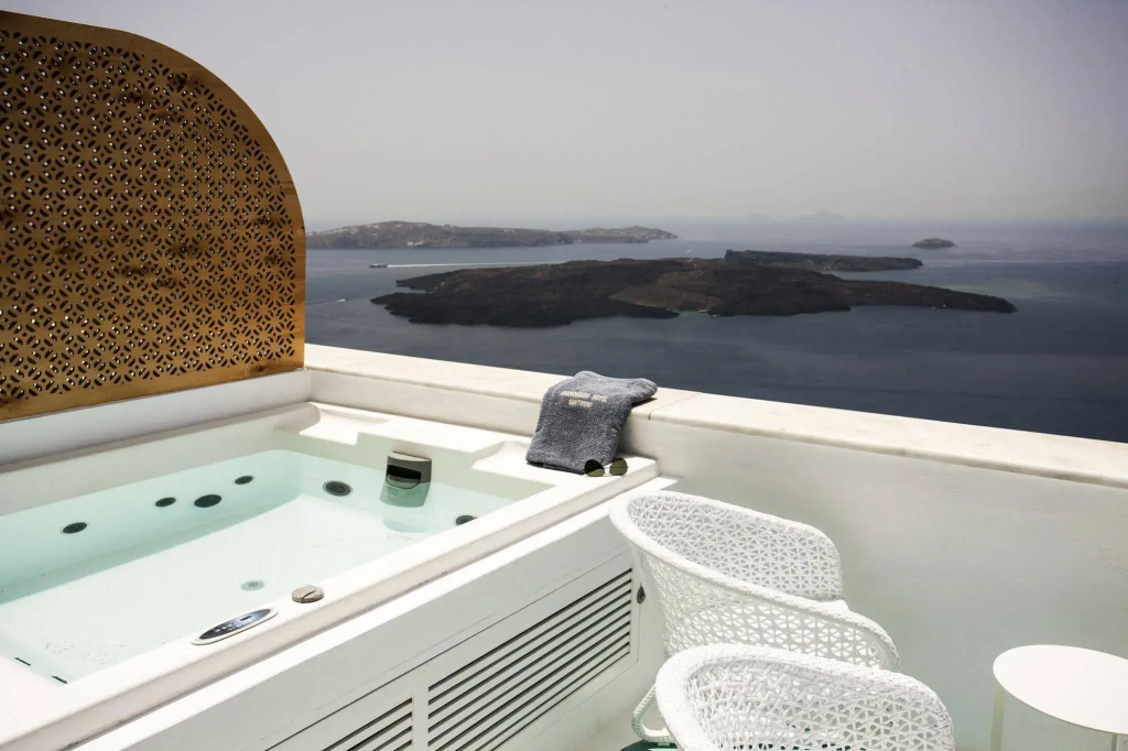 Andronikos Santorini