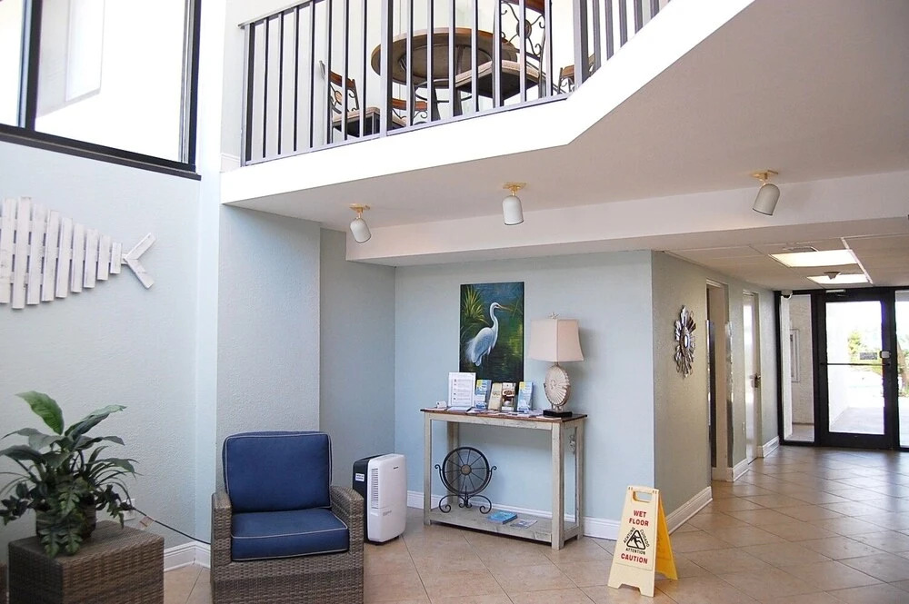 Gulf Shores Surf & Racquet 214 A condo