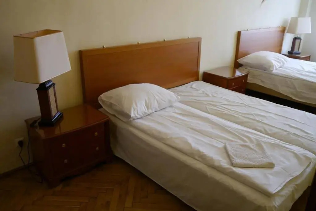 Main Market Square Apartments