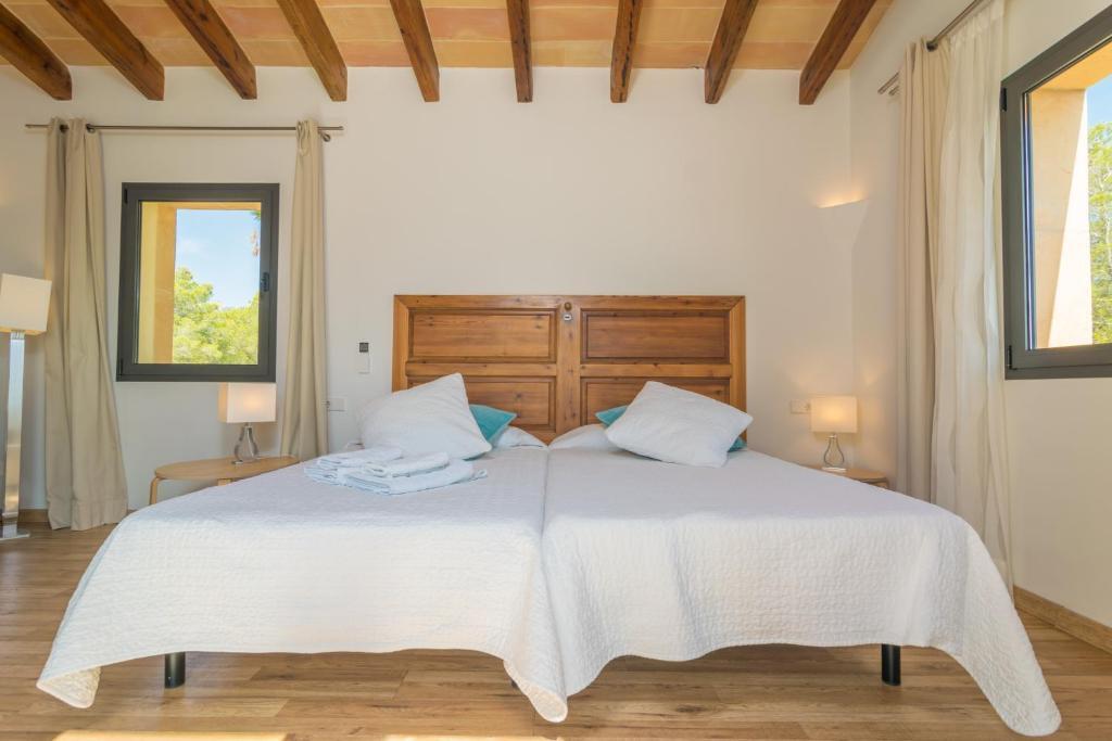 Villa Pins