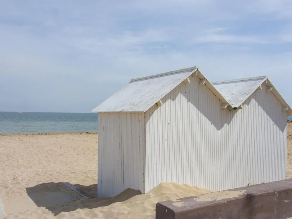 Charming Apartment in Courseulles sur Mer Near Seabeach
