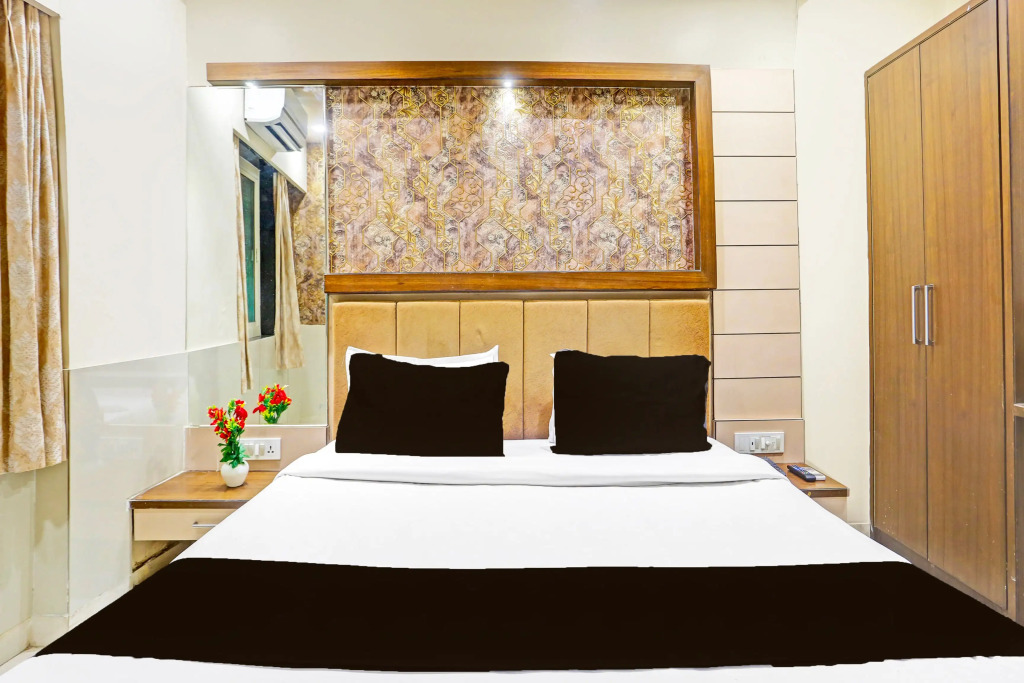 Hotel O Kesarganj Formerly Suman Palace