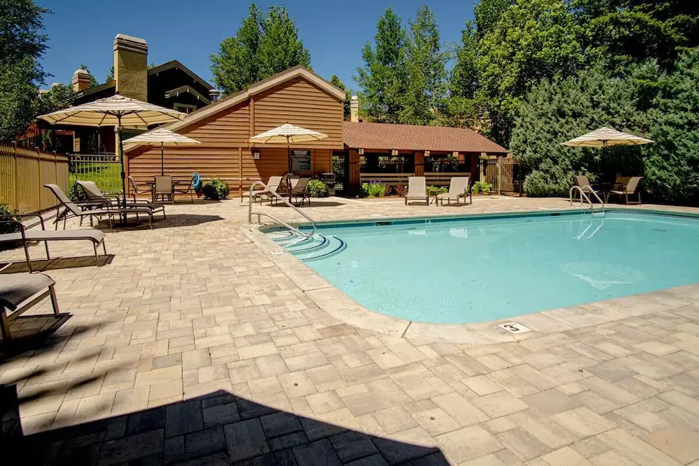 Sunburst 33 - 3BD + Loft + Resort Amenities