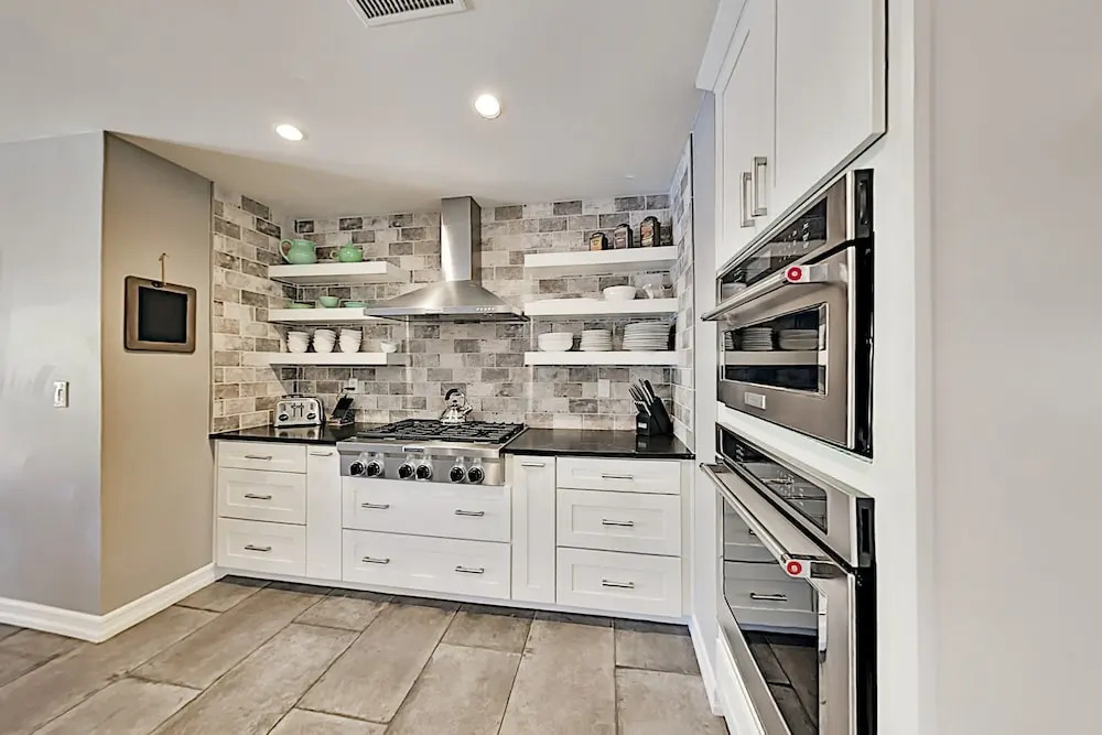 Peaceful Walled Paradise W/ Private Yard & Pool 4 Bedroom Home