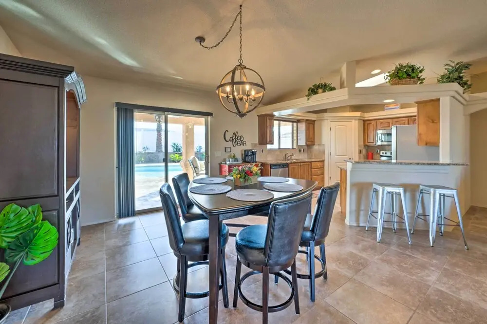Bright Lake Havasu Home w/ New Backyard Oasis!